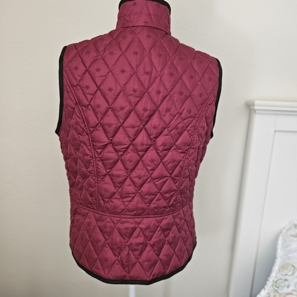 Eddie Bauer Nylon Goose Down Quilted Vest - Picture 4 of 14